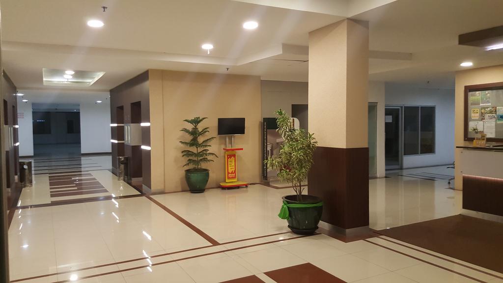 Reddoorz Apartment @ Emerald Towers Bandung Exterior photo
