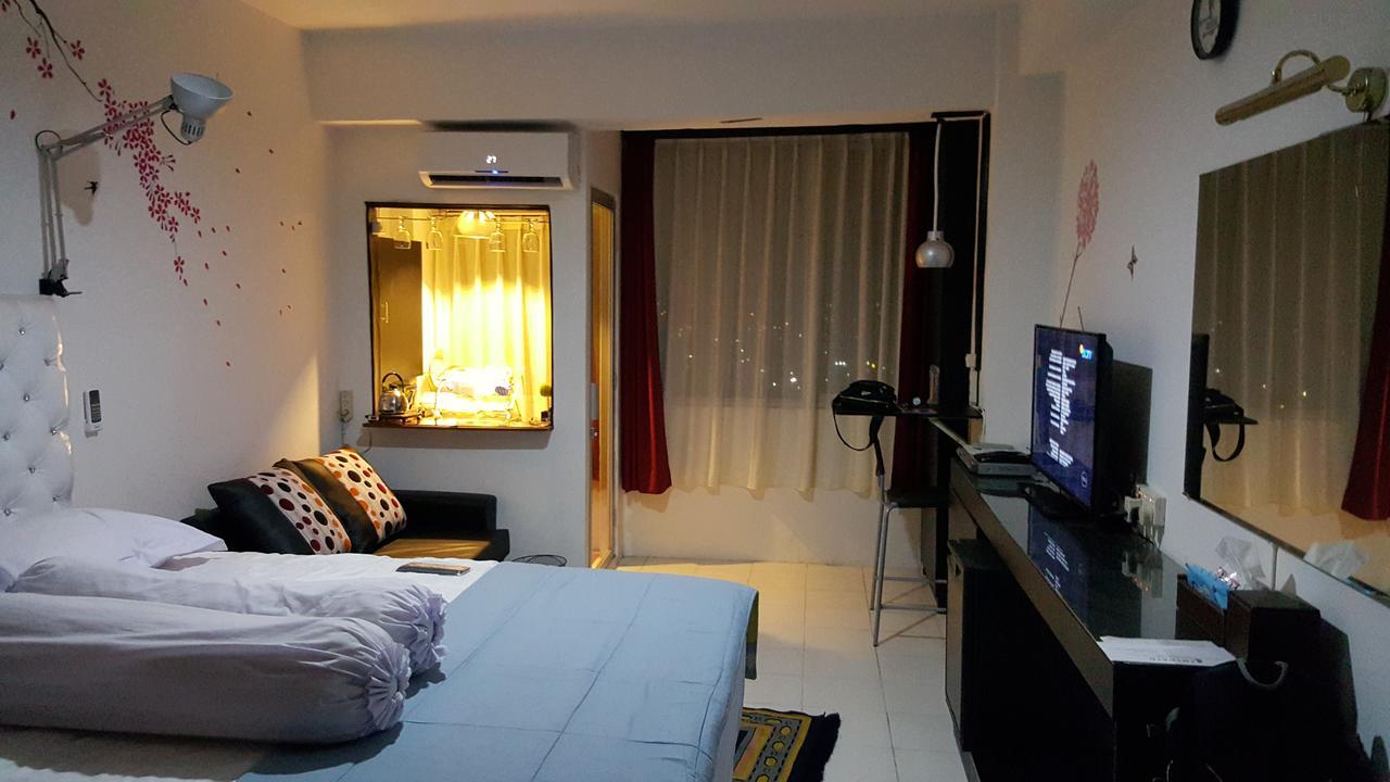 Reddoorz Apartment @ Emerald Towers Bandung Exterior photo