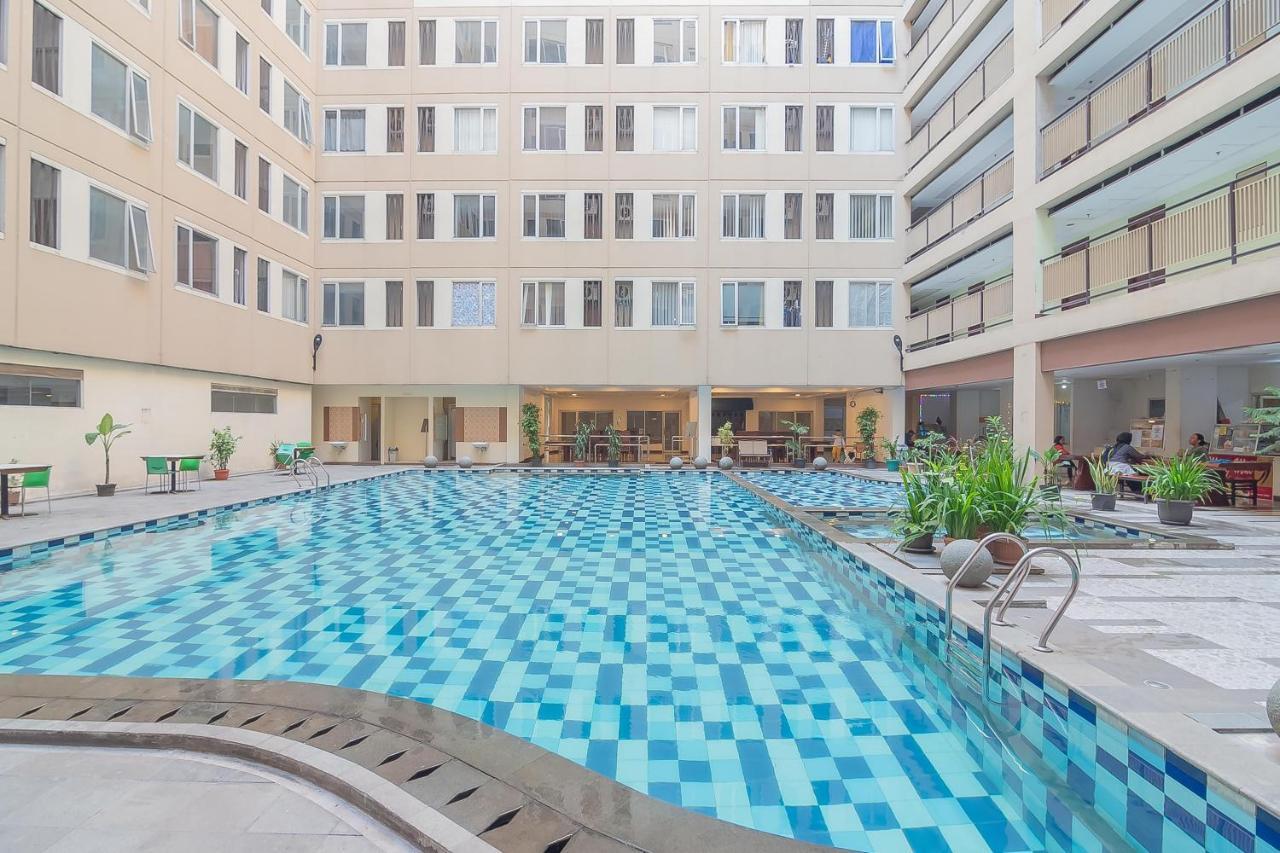 Reddoorz Apartment @ Emerald Towers Bandung Exterior photo